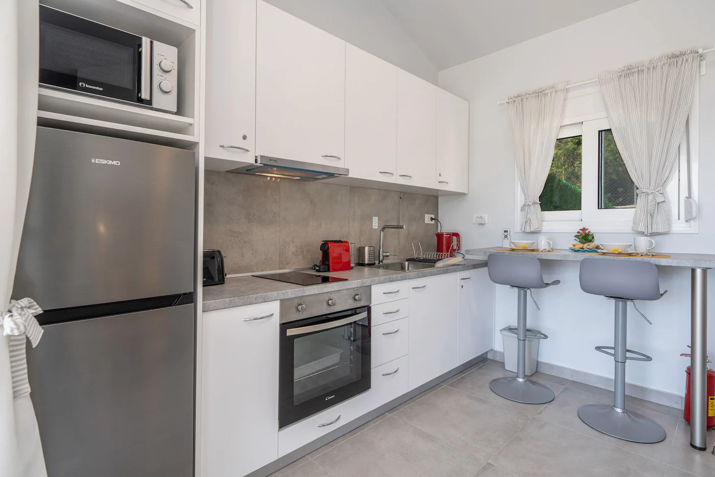 Fully equipped kitchen – holiday apartment in Fiscardo Kefalonia